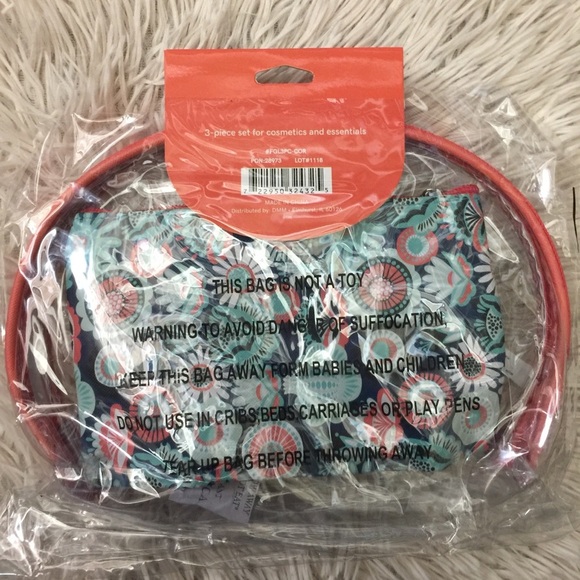 Sage & Emily 3-Piece Bag Set - Picture 2 of 7